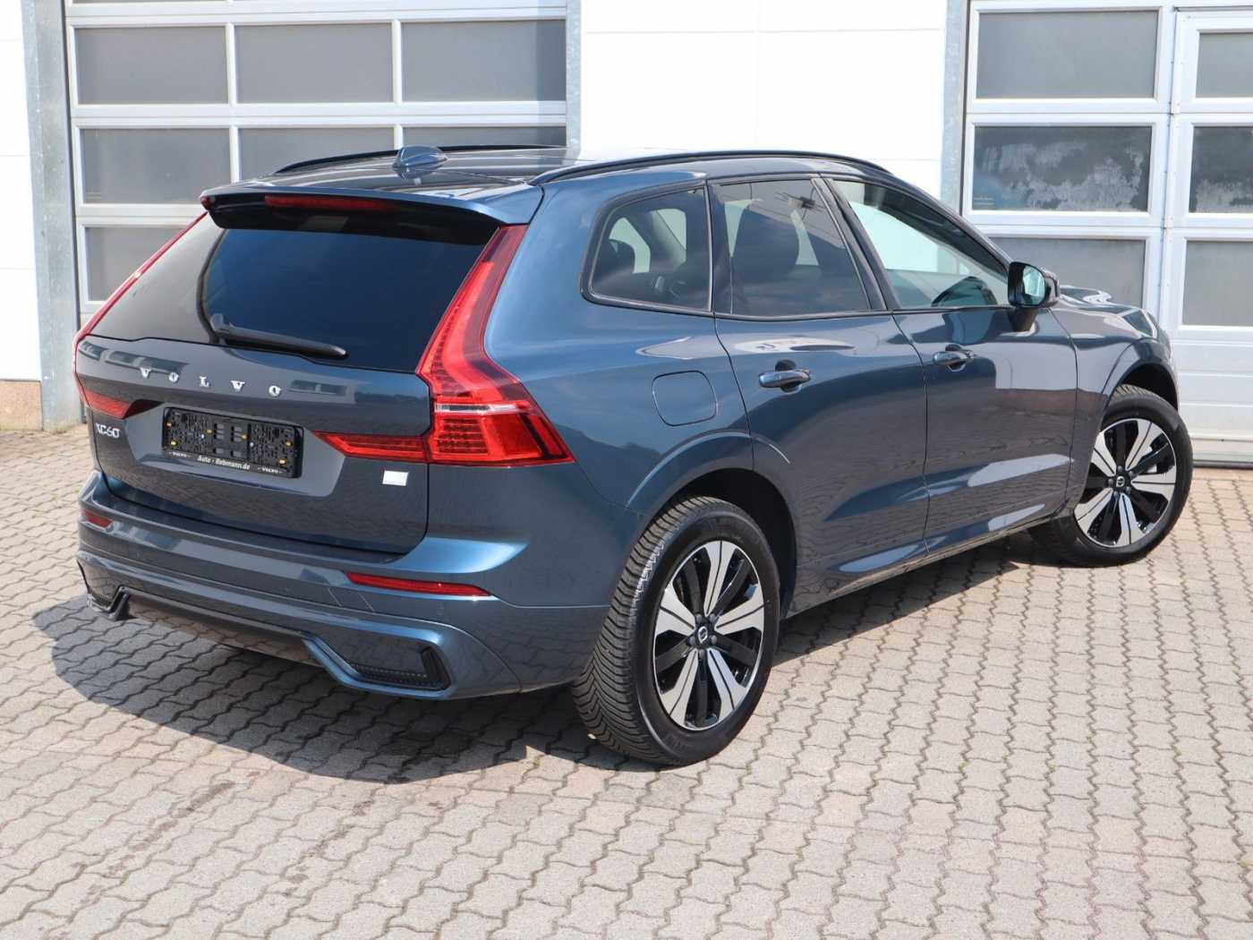 Volvo  T6 R Dark  Recharge Plug-In Hybrid AWD, K&K