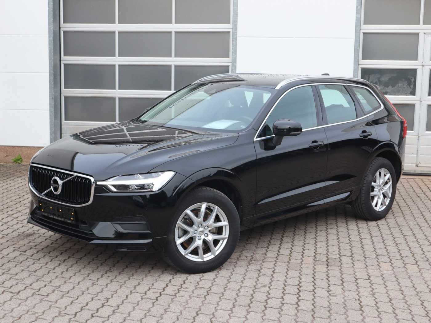 Volvo  Momentum Pro B4 AWD*Fronth*LED*