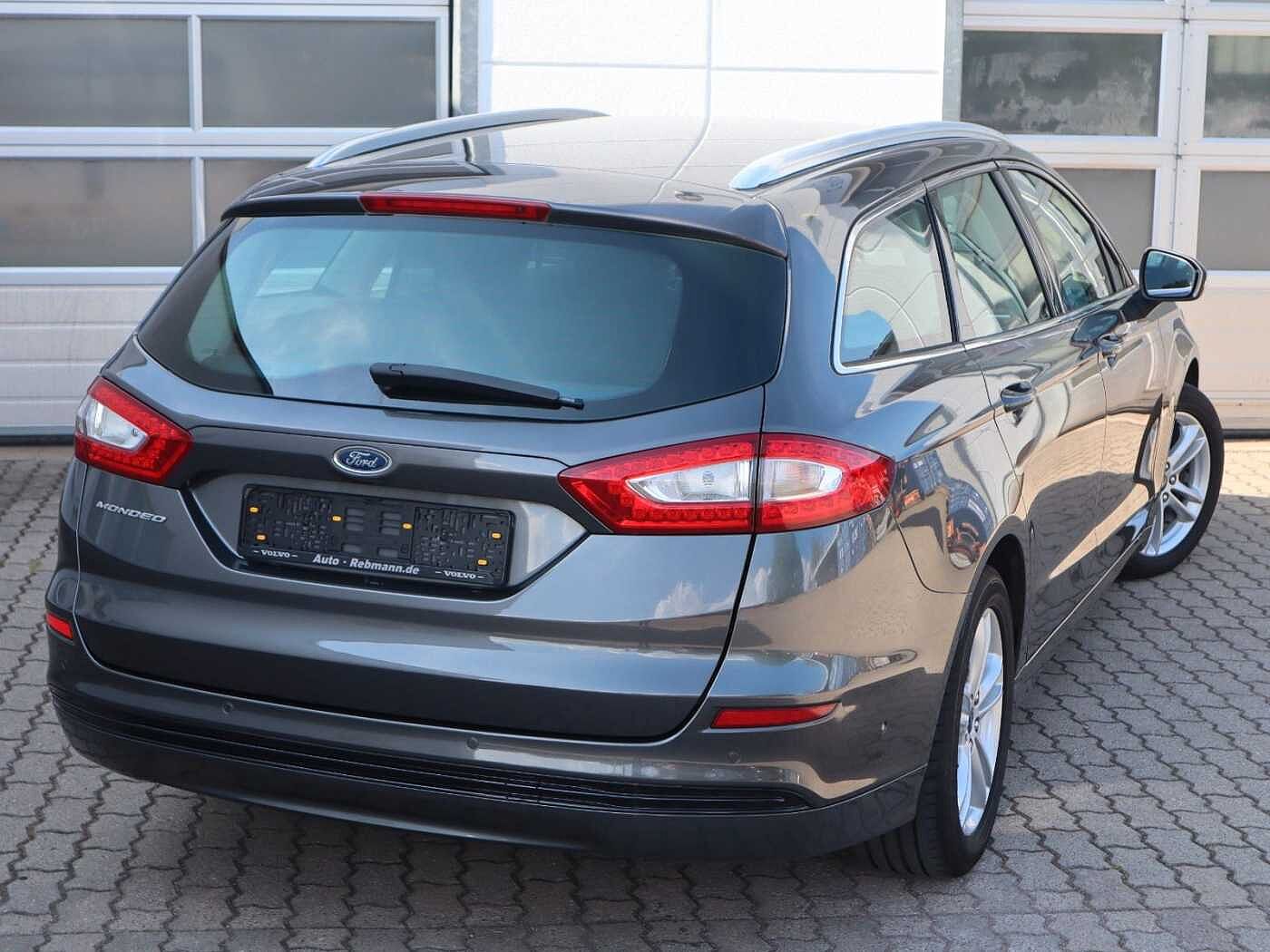 Ford  Turnier 2.0TDCi Titanium