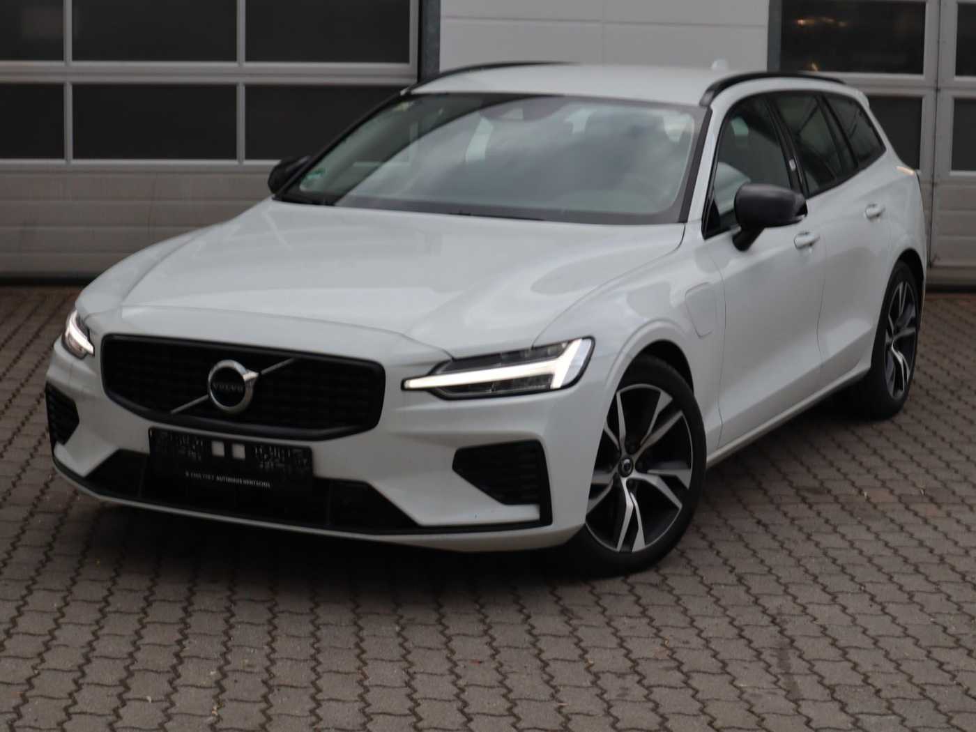 Volvo  T6 R Design Expression Recharge Plug-In Hybr