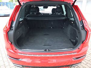 Volvo  D5 R Design AWD Standh. RFK Pilot Licht