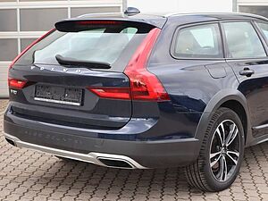 Volvo  Pro D5 AWD, AZV, LED, RFK