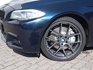 BMW  i Touring M-Paket 20' LM